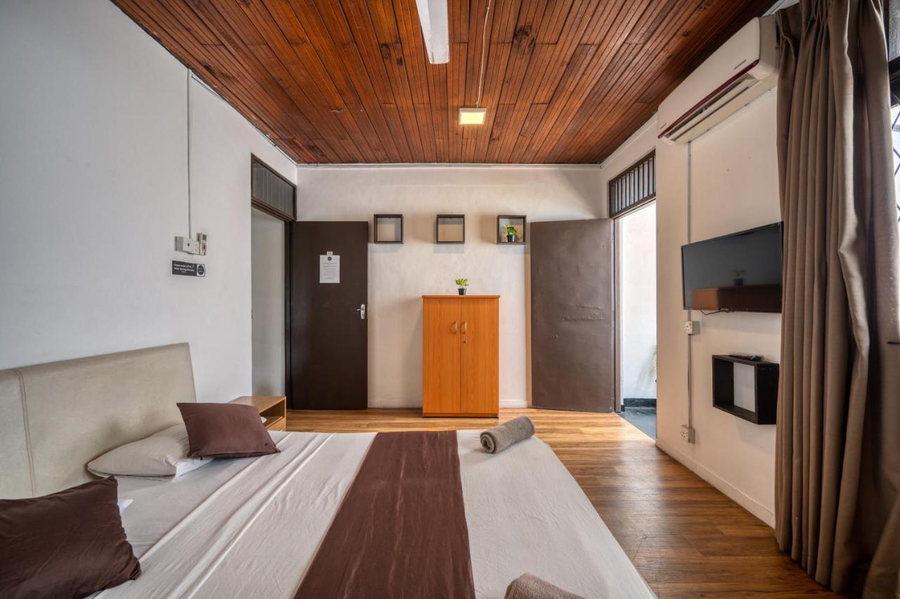 Drop Inn Hostels コロンボ エクステリア 写真