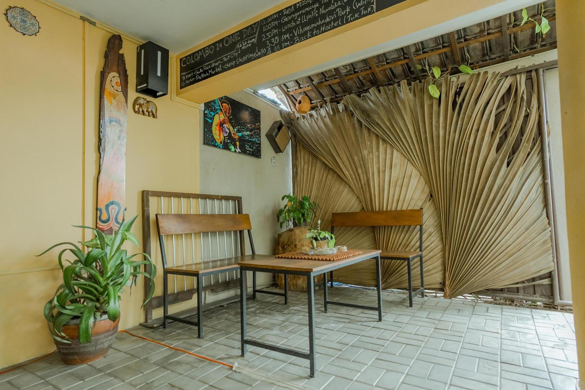 Drop Inn Hostels コロンボ エクステリア 写真